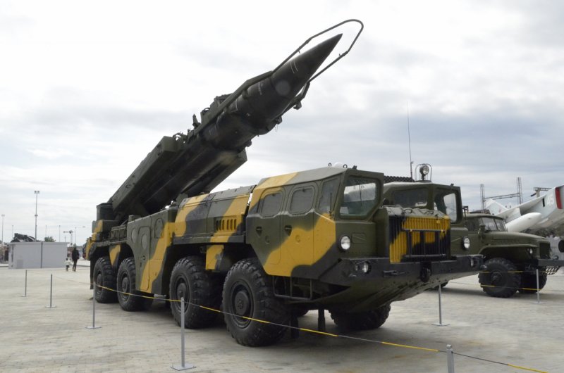 МАЗ-543 ОТРК 9к72 ’Эльбрус’