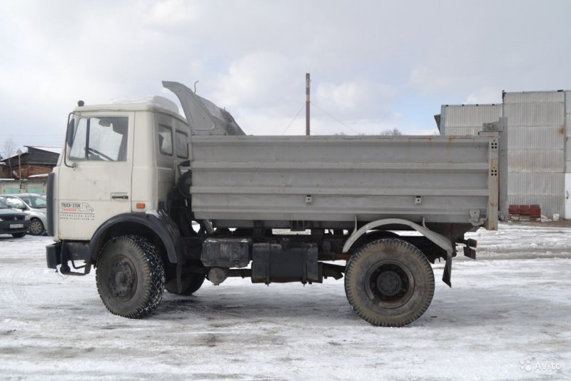 МАЗ 555102-223