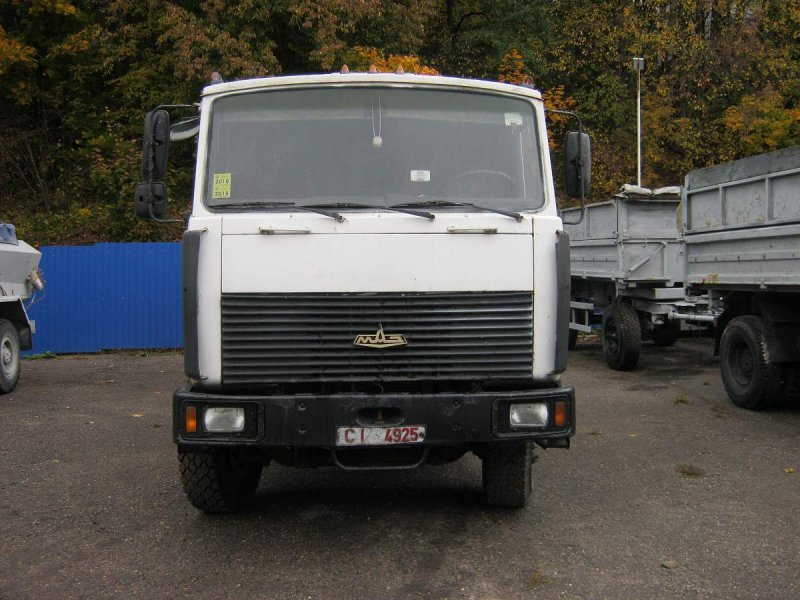 МАЗ 555102-241