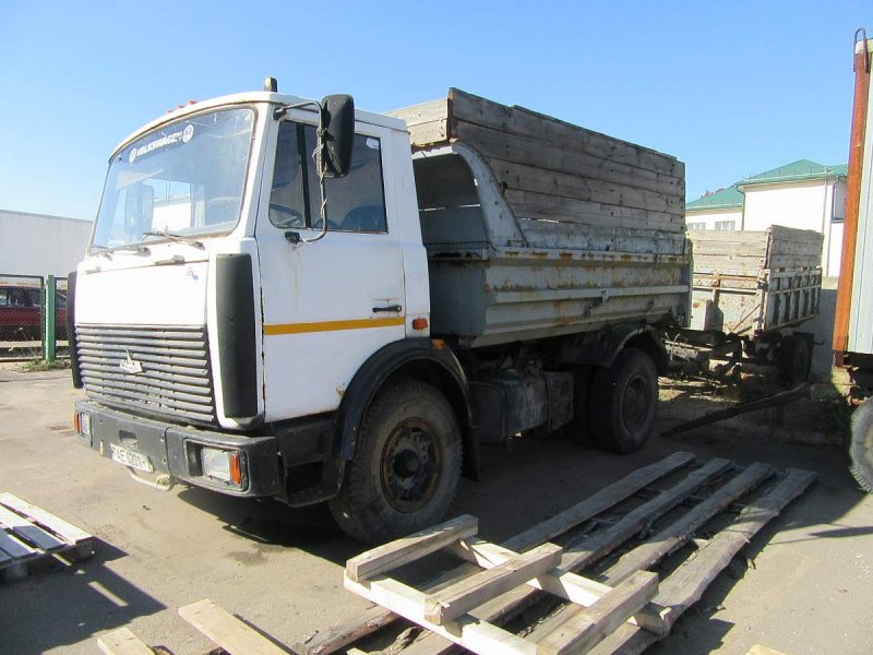МАЗ 555102 2003