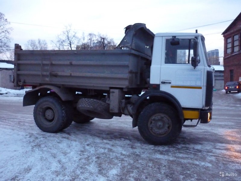 Грузовой самосвал "МАЗ 555102-223