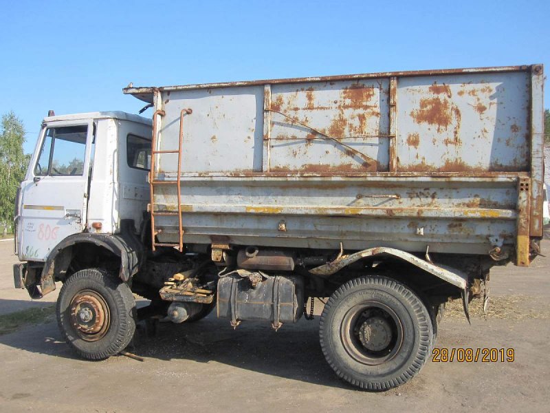 Прицеп МАЗ 555102