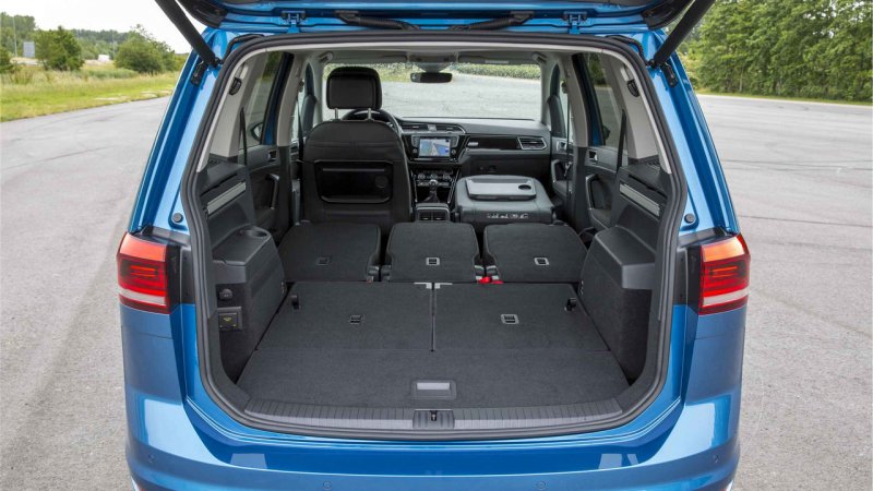 Volkswagen Touran II багажник