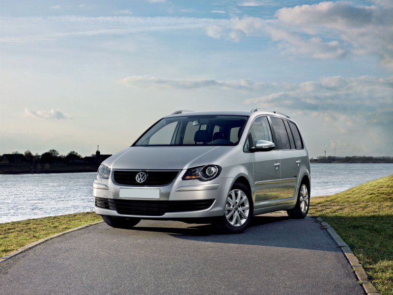 МОСТАКСИ Volkswagen Touran