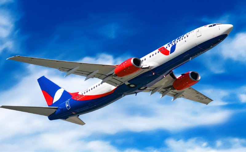 Azur Air авиакомпания самолеты