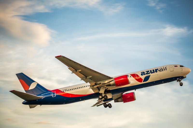 Azur Air Anex Tour самолет