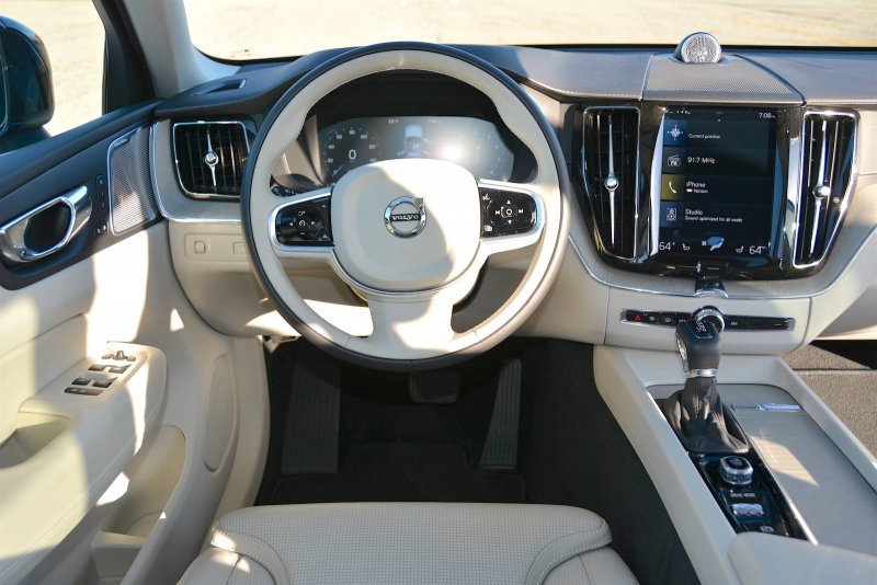 Volvo cx60 2020