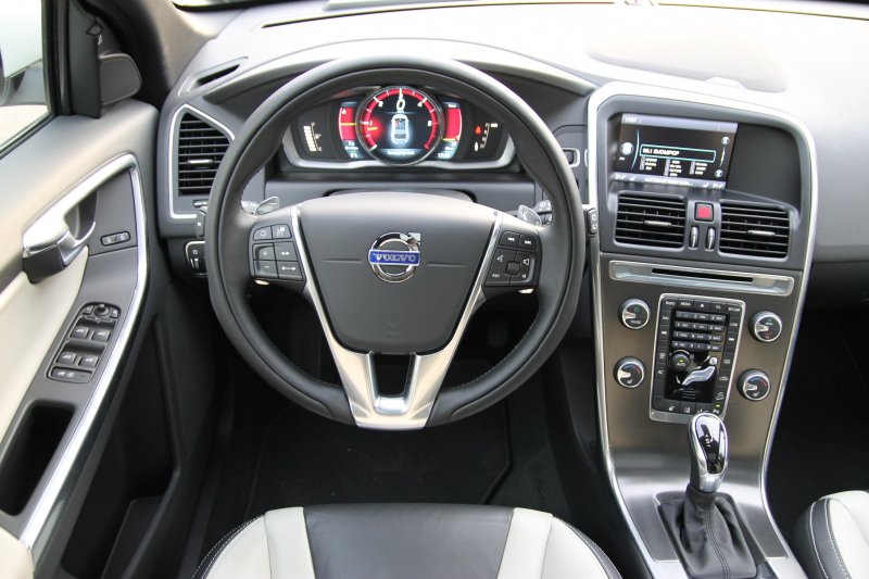 Volvo xc60 салон