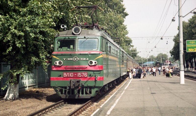 Поезд ЛДЗ