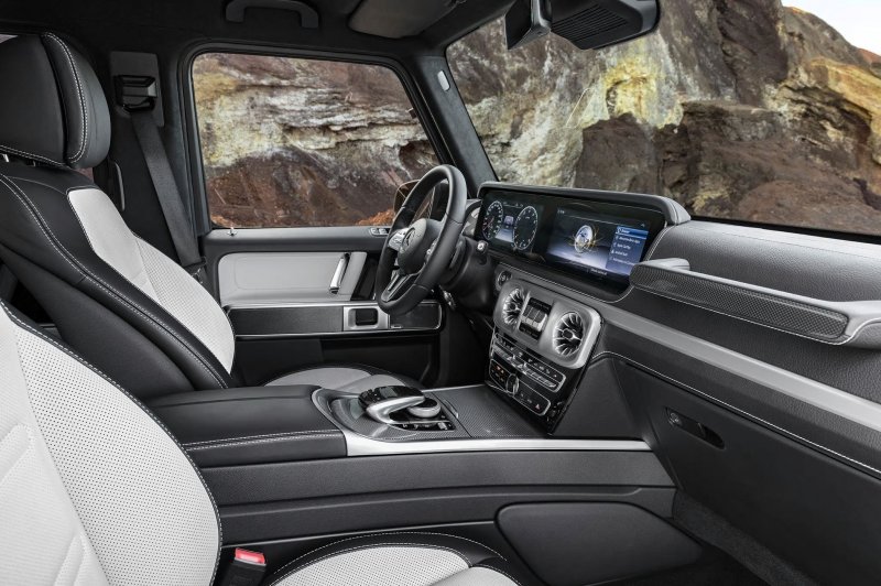 Mercedes-Benz g-class w464