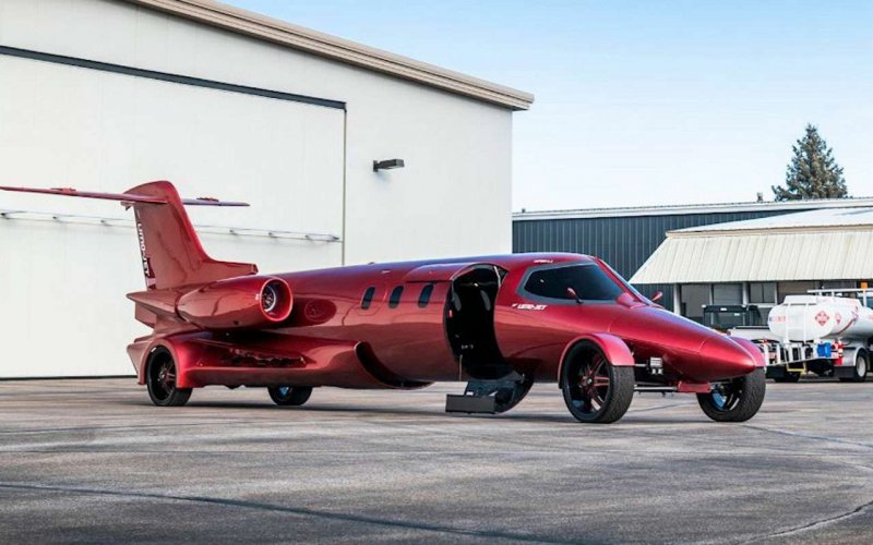 Словацкая компания AEROMOBIL