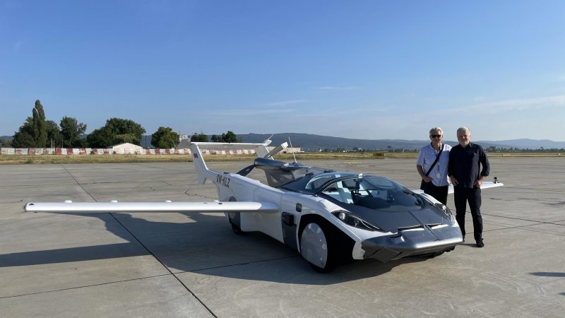 Летающая машина 2021