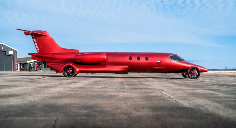 Лимузин Learjet