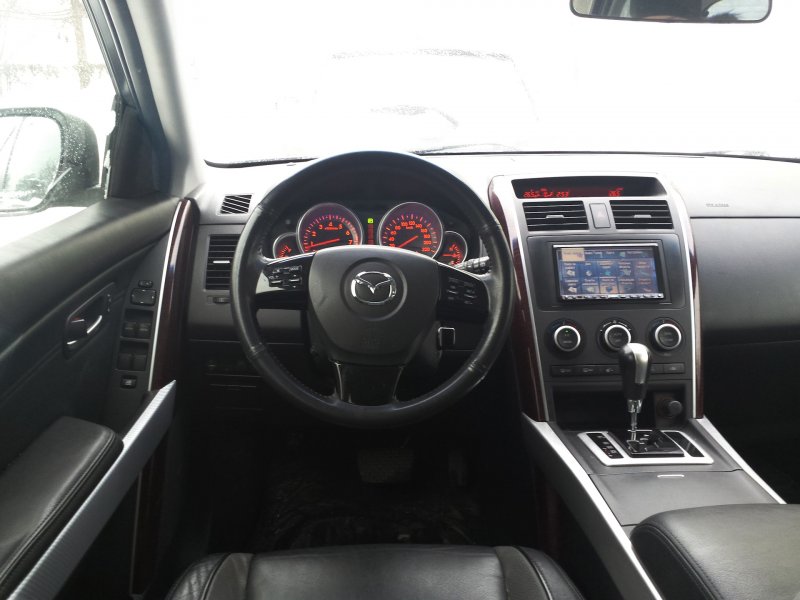 Mazda CX 9 салон