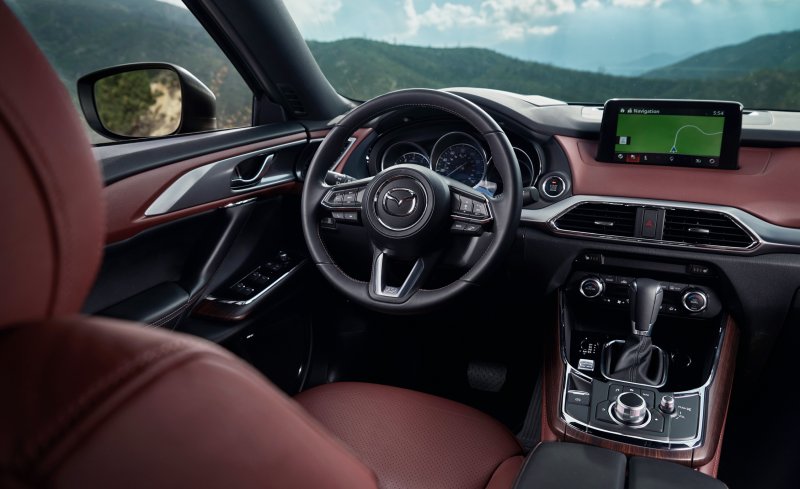 Mazda CX 9 салон