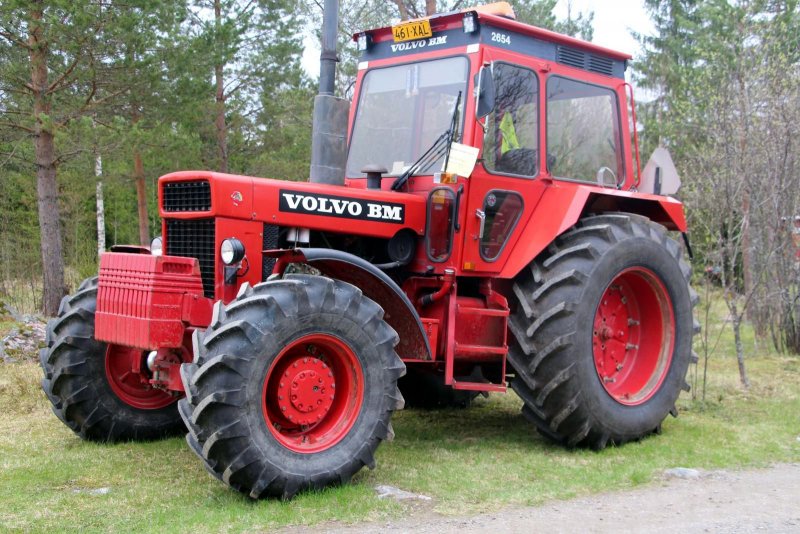 Трактор Volvo BM