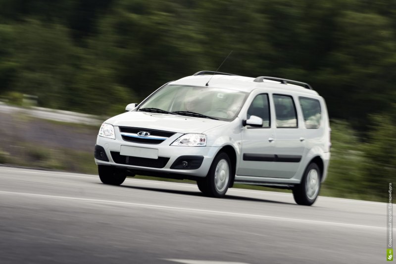 Lada Largus 2011>