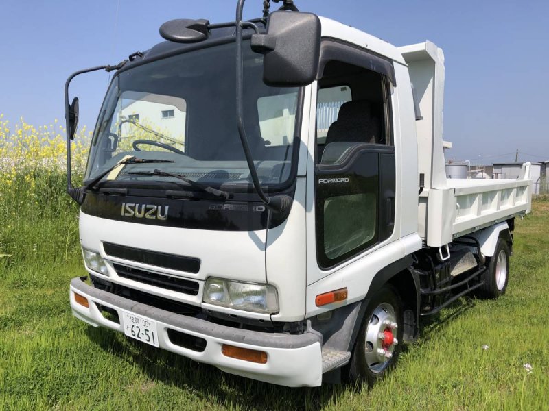 Isuzu forward 2010