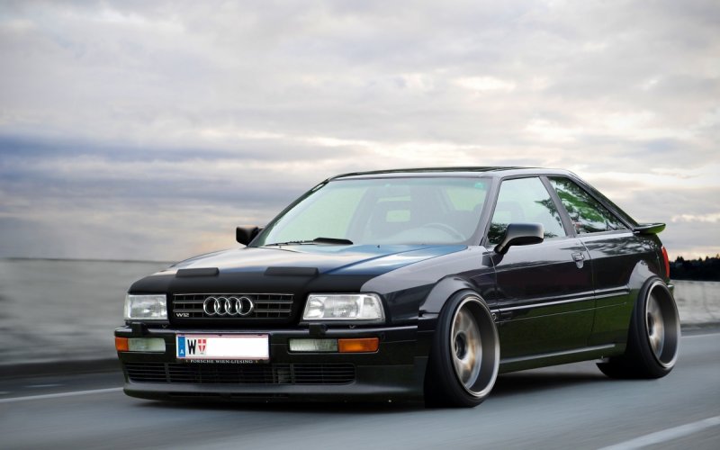 Audi s2 Coupe quattro