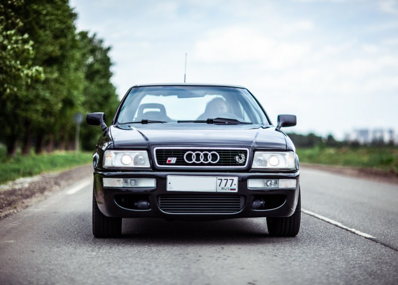 Audi s2 sedan