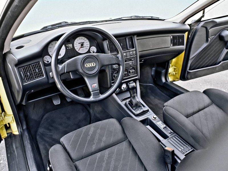 Audi s2 Coupe