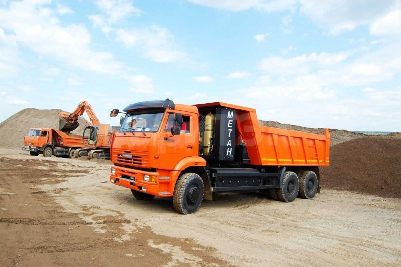 КАМАЗ 65115 В карьере