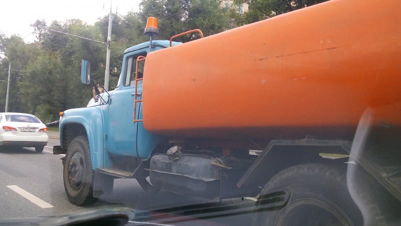 ЗИЛ 130 поливалка