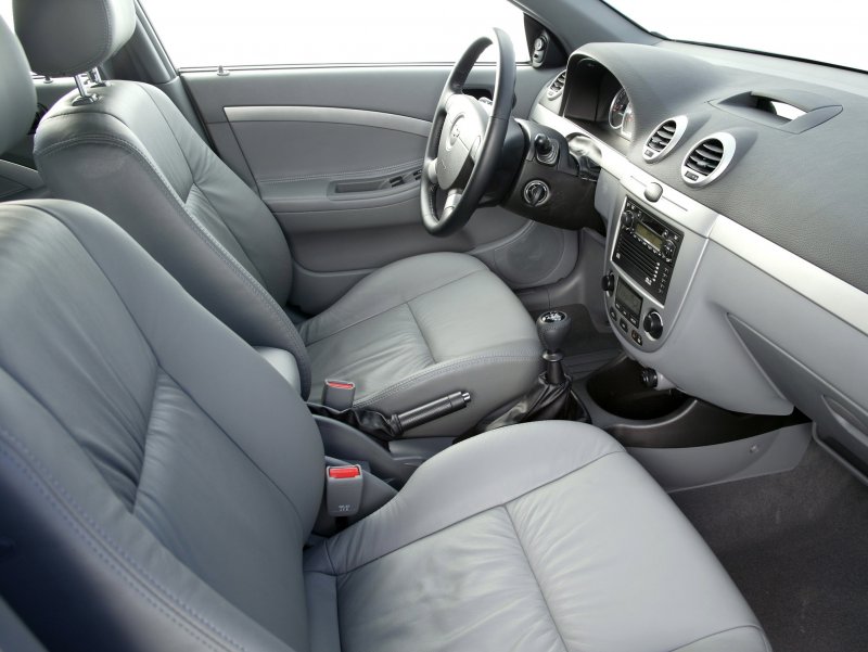 Chevrolet Lacetti 2007 салон