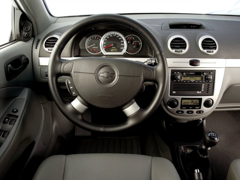 Chevrolet Lacetti 2012 салон
