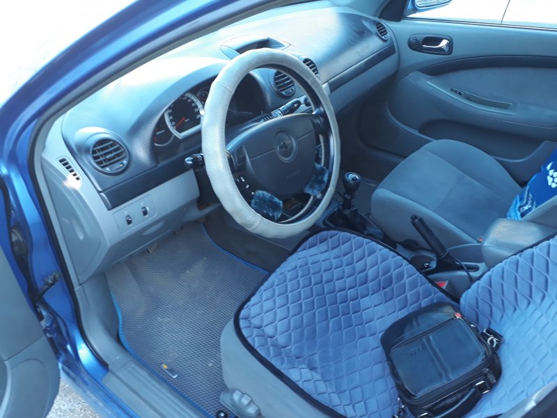 Chevrolet Lacetti 1.8 салон