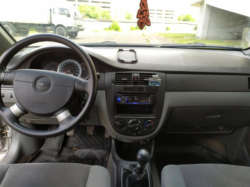Chevrolet Lacetti 2005 салон