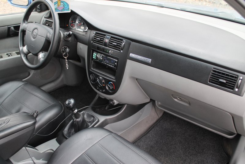 Chevrolet Lacetti 2004 салон