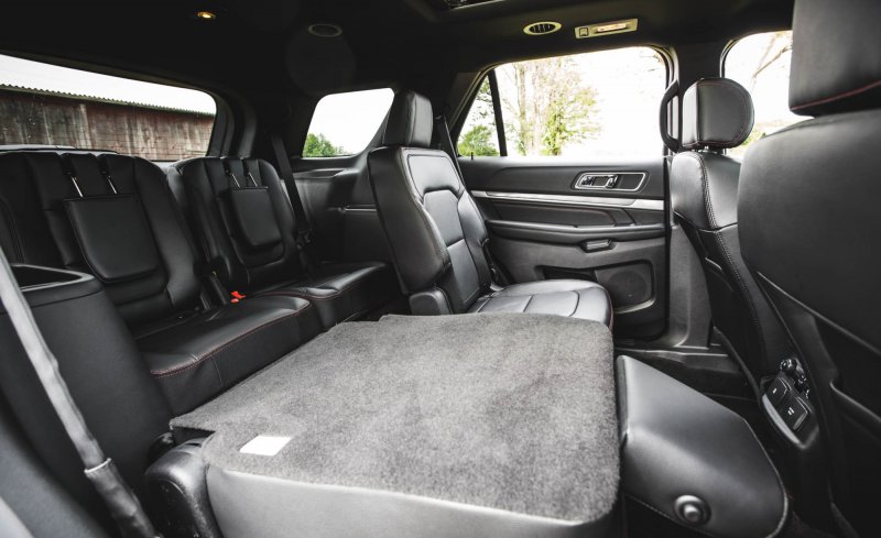 Ford Explorer 2017 салон