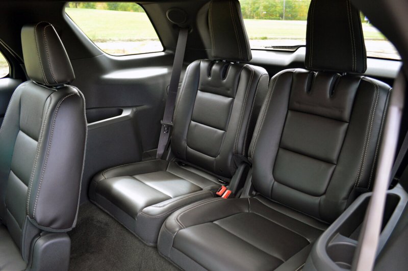 Ford Explorer Sport салон