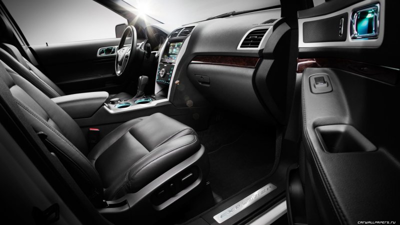 Ford Explorer 2011 Interior