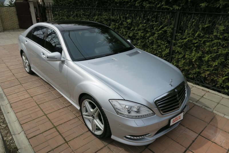 Мерседес w221 серебристый