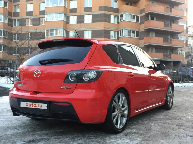 Mazda 3 MPS красная