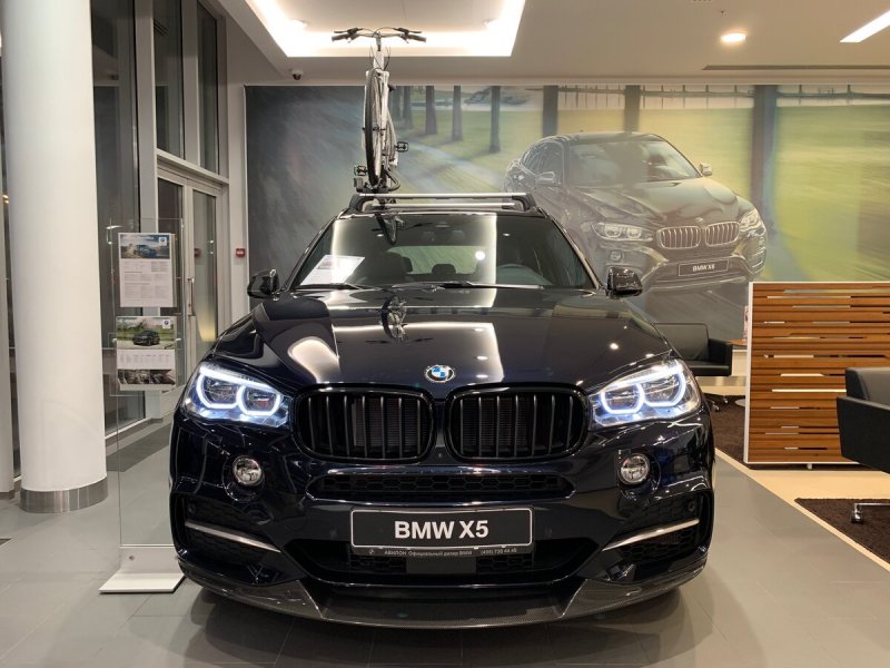 BMW x5 2018 черный