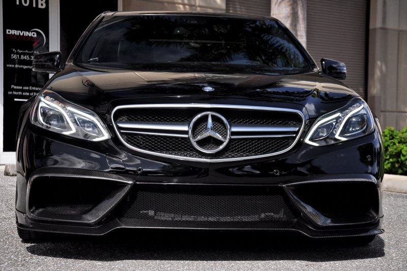 Mercedes Benz e63 AMG