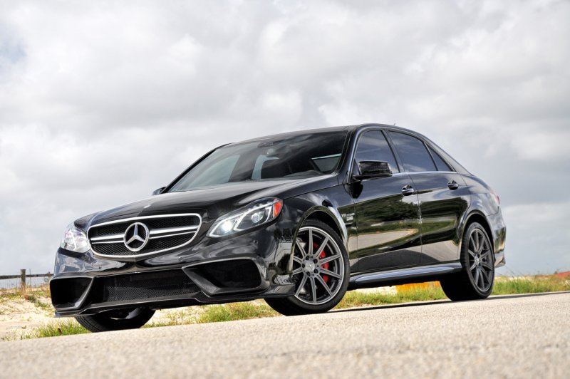 Мерседес e63 АМГ