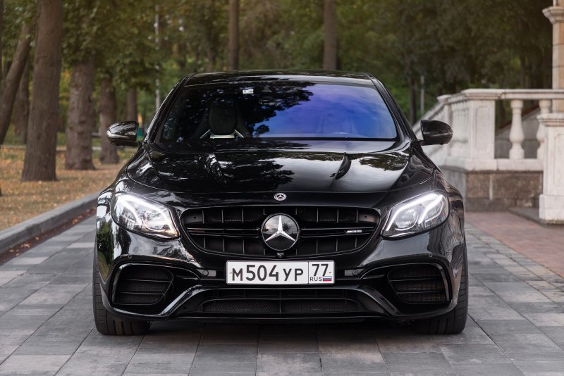 Mercedes Benz e63 AMG w212