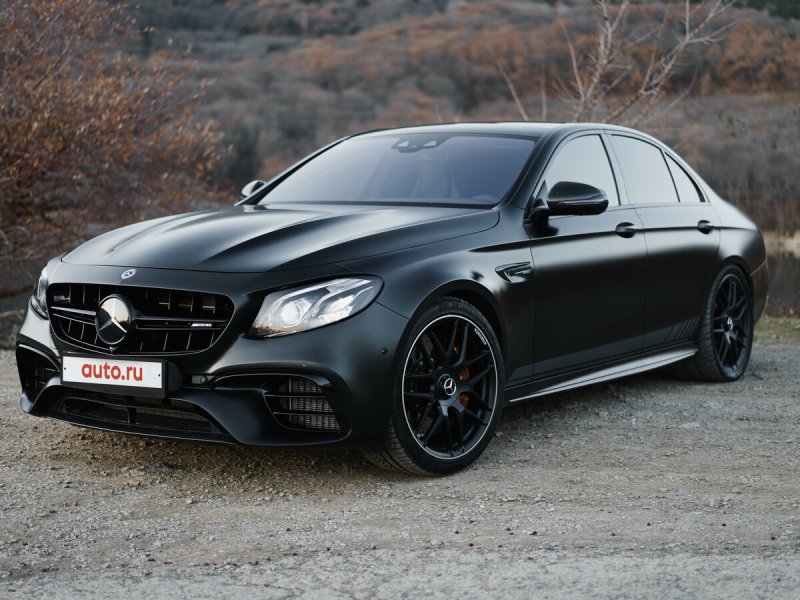 Мерседес-Бенц e63s