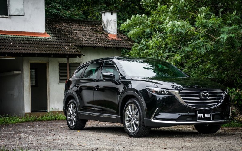 Mazda CX 9 черная