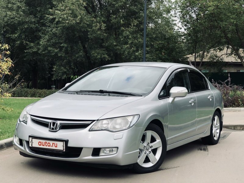 Хонда Цивик 1.8 2006