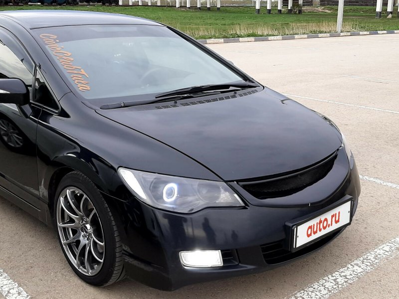 Honda Civic 8 Рестайлинг седан