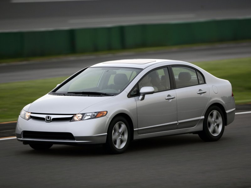 Honda Civic 8 седан