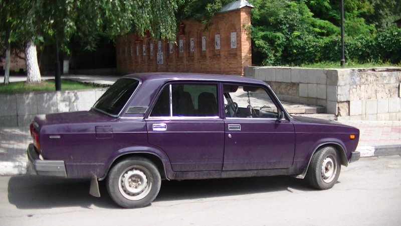 ВАЗ 2107 цвет баклажан
