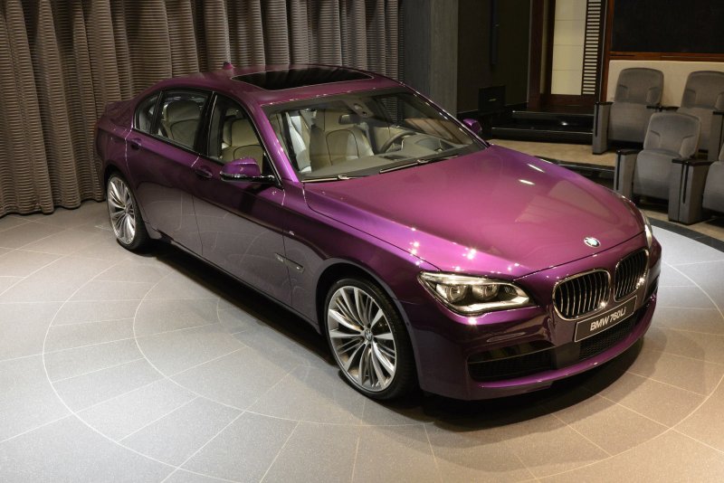 BMW m5 Twilight Purple