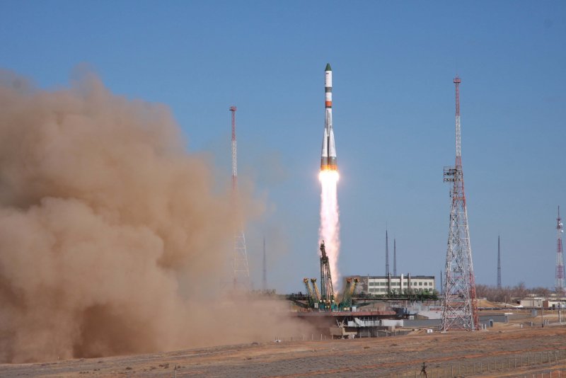 Грузовой корабль "Прогресс МС-11"