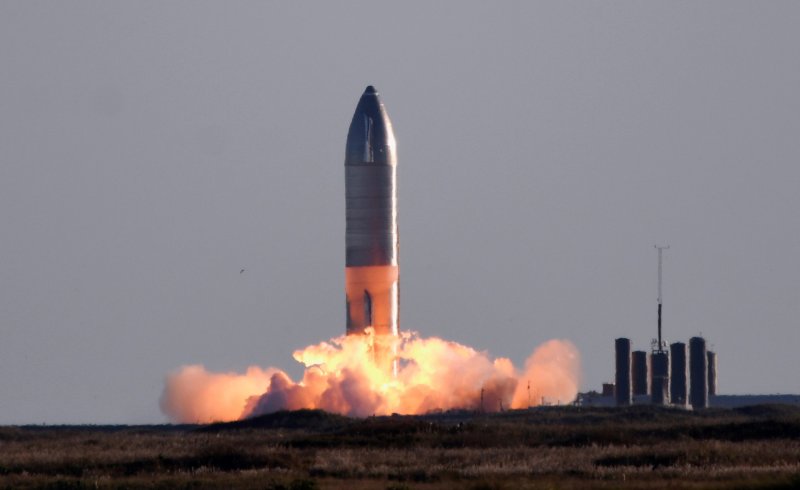 Старшип SPACEX